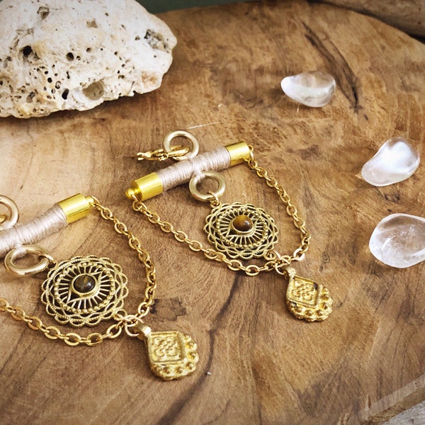 boucles d’oreilles pendantes ethniques tribales déesse mandala géométrie sacrée Inde chaîne bohème dorées