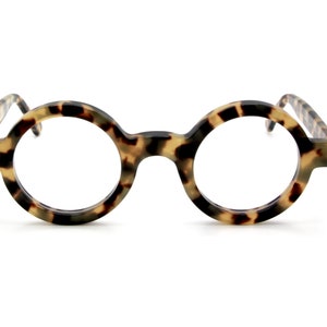 Thick Rim Eyewear Handmade By Schnuchel in Germany Model 4030 True Round Blonde Tortoiseshell Effect Glasses 37mm & 43mm Eye Sizes B828