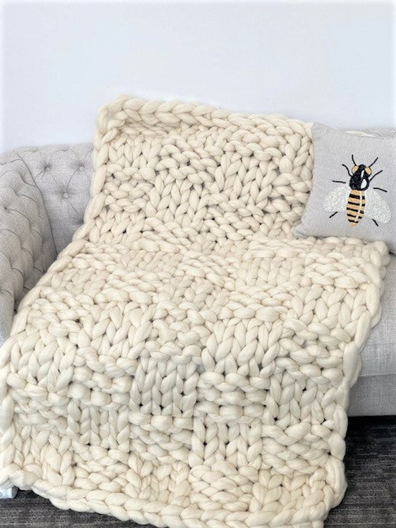 DIY Arm Knit Kit,35x60, Merino Blanket, Chunky Knit DIY Knitting Kit,  Birthday Gift 