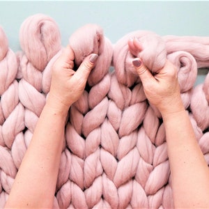 DIY Knit Kit, Hand knit kit, Blanket Knit Kit, Video tutorial for Blanket, Merino wool, Birthday gift
