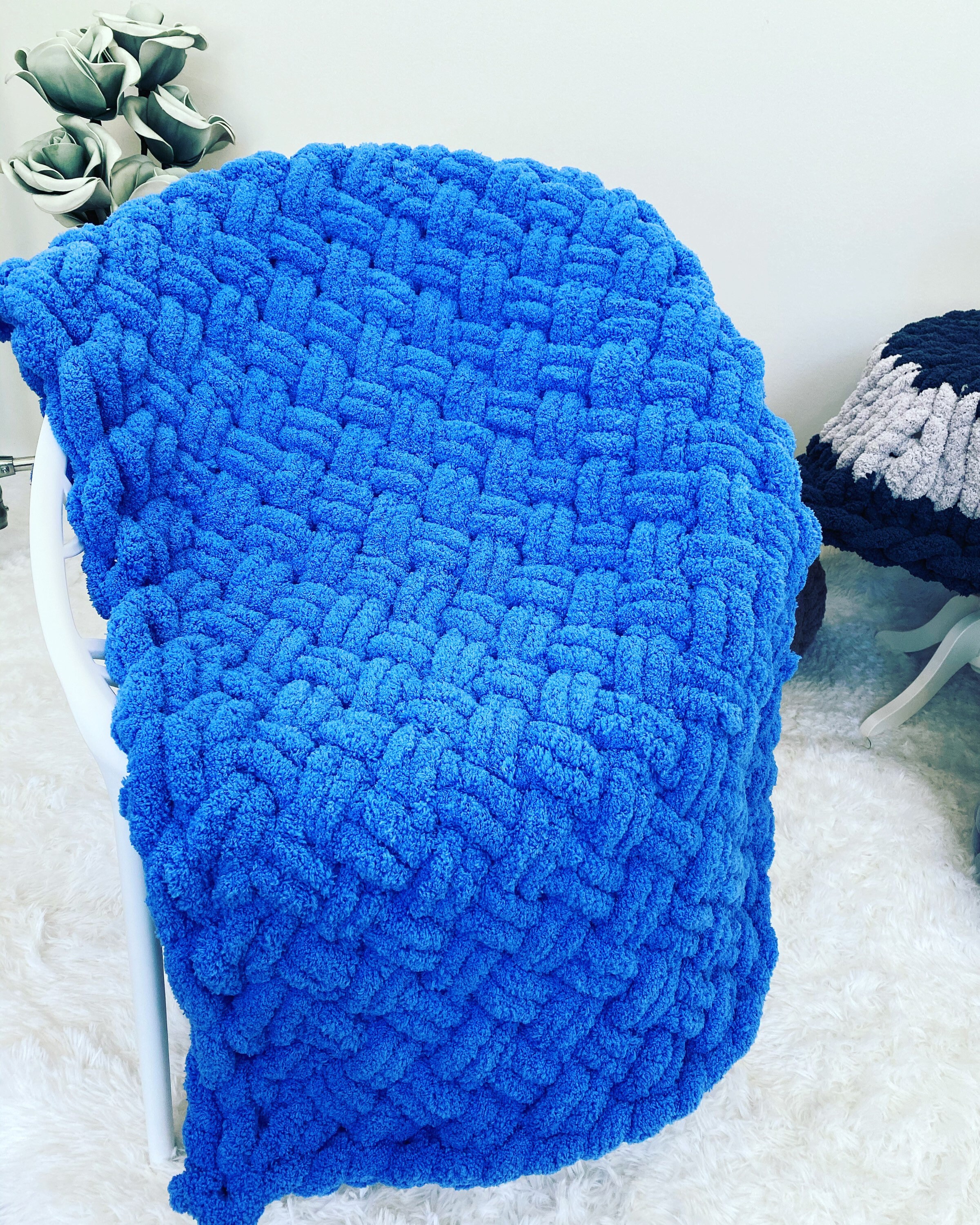 Chunky Knit Blanket, Jumbo Chenille Blanket, Criss Cross Pattern 