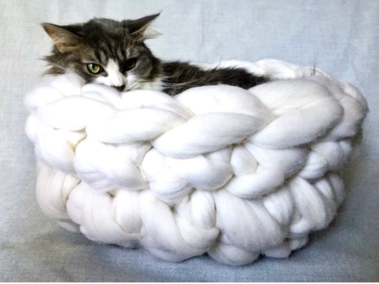 Cat Bed Chunky Knit Cat bed Pet bed Pet cave Pet Bedding Etsy