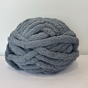 Chenille Yarn, FREE SHIP, 8 skeins Chunky Chenille Yarn, Hand knitting yarn, Blanket Yarn image 11