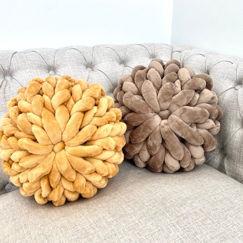 Chunky Knit Pillow FREE SHIPPING Round Pillow Vegan Yarn Etsy
