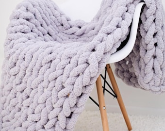 CHUNKY KNIT Blanket, Jumbo chenille Blanket, Super Fluffy Chenille yarn, Hand Knit Blanket, Gift for her, Gift
