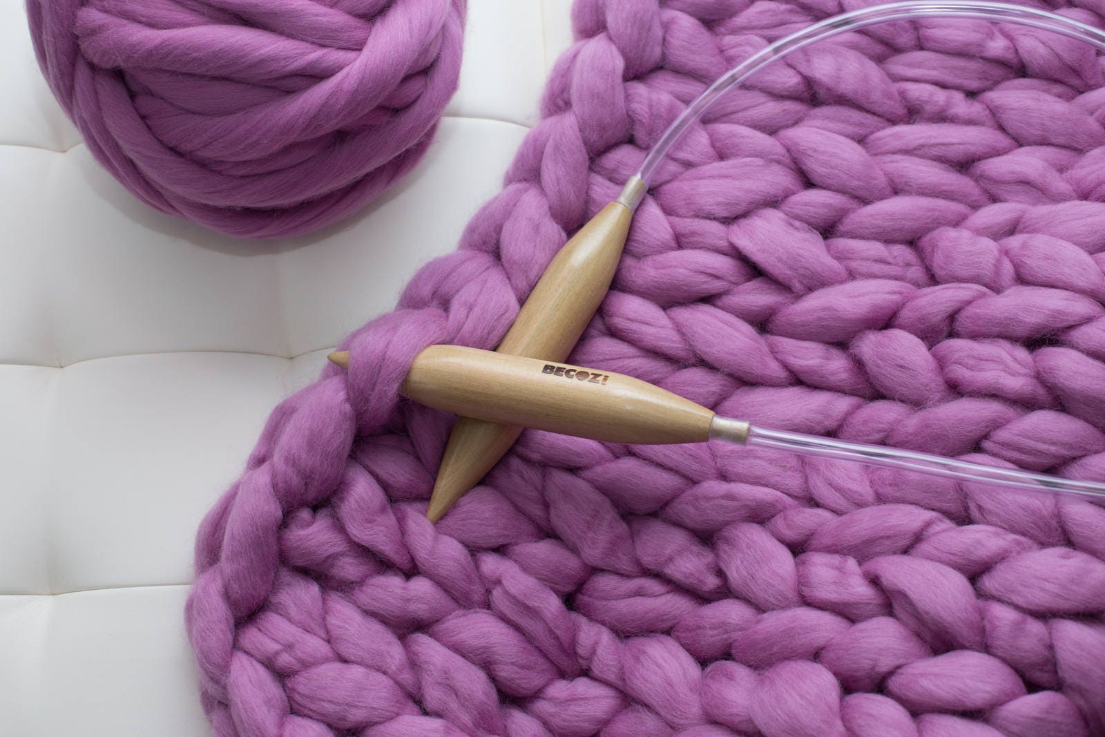 DIY KNIT Kit,35x60, Giant Knitting Needles & Merino Wool Yarn