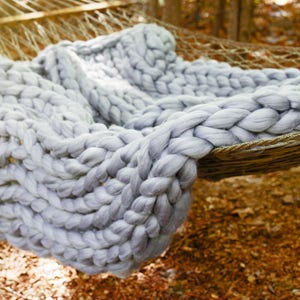 Merino Wool Yarn, Merino Wool, chunky knit yarn, Arm Knit Wool Yarn, Merino Wool Yarn image 2