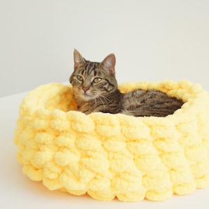 Cama para gatos, cama SUAVE para gatos, cama para mascotas de hilo de chenilla, cama para mascotas de hilo vegano, muebles para gatos, cueva para gatos, regalo imagen 2