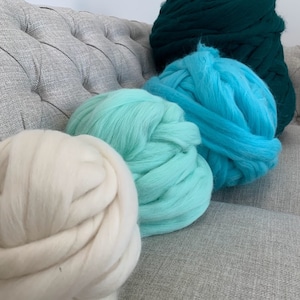 Merino wool, Chunky yarn, Merino Wool Yarn, Super chunky yarn, Arm knit yarn, Merino wool roving, Gift for her, Birthday gift image 1