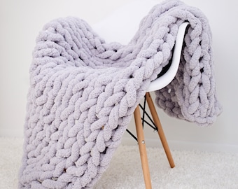 Chunky knit blanket, FREE SHIPPING, Jumbo chenille Blanket, Chunky Chenille yarn, Hand Knit Blanket, Mother's Day Gift,  gift