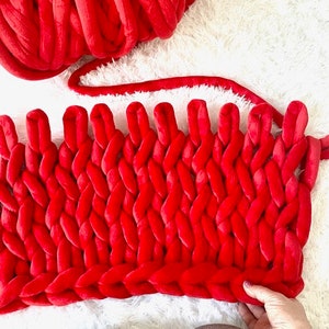 Velvet yarn, Chunky velvet yarn, Hand knitting, Arm knitting image 4