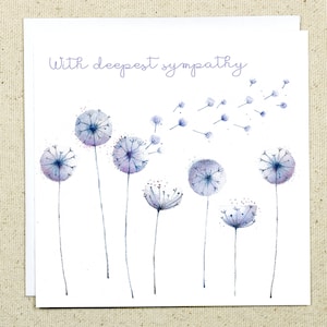Carte de sympathie simple avec de délicates fleurs bleues