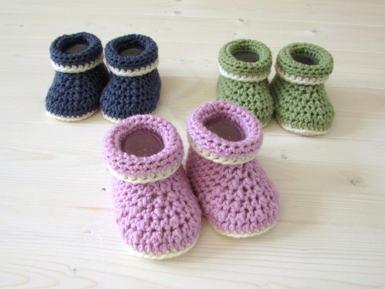 Beginners Crochet Cuffed Baby Booties / Shoes Written Pattern Roll Top Baby Booties zdjęcie 1