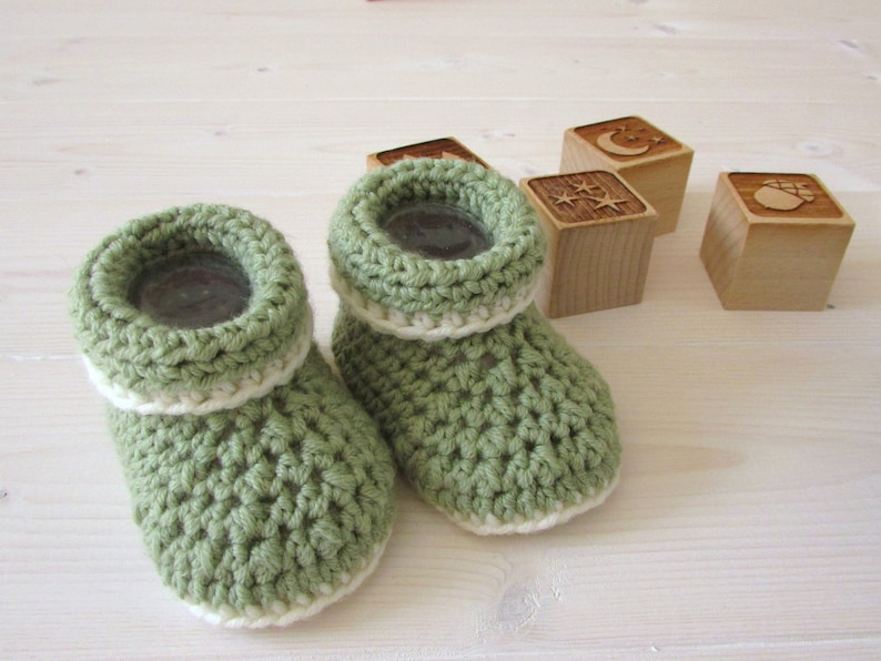Beginners Crochet Cuffed Baby Booties / Shoes Written Pattern Roll Top Baby Booties image 5