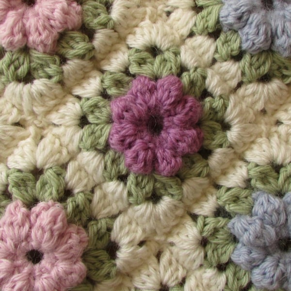 Crochet Puff Stitch Flower Granny Square Written Pattern