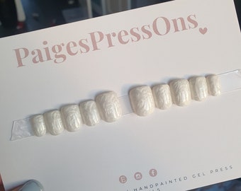 Shell - Set of 10 Short or Medium Length Round Coffin Stiletto Square Oval Gel False Nails - PaigesPressOns