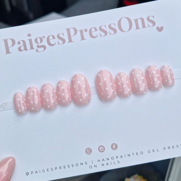 Simply Polka Dot - Juego de 10 uñas postizas de gel ovaladas cuadradas con estilete de ataúd redondas de longitud corta o media - PaigesPressOns
