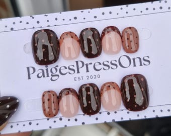 Autumn Polka Dots - Set of 10 Short or Medium Length Round Coffin Stiletto Square Oval Gel False Nails - PaigesPressOns