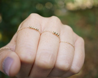 Anello a catena d'oro, Anello minuscolo semplice e delicato, Anello impilabile in oro, Anello a catena delicato, Anello a catena con taglio a diamante, Anello minimalista, Anello a pila sottile