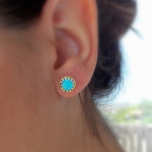 Opal stud earrings - gold opal earrings - opal earrings - classic earrings - stud earrings - crown setting - October birthstone