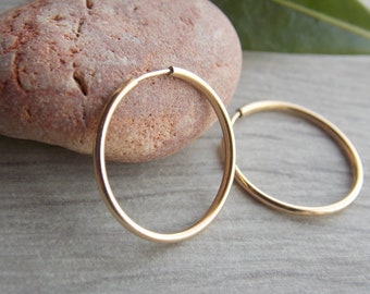 Gouden hoepels, grote hoepels, 14K gold filled hoepels, oorbellen voor vrouwen, eenvoudige hoepels, grote hoepels, dunne hoepels