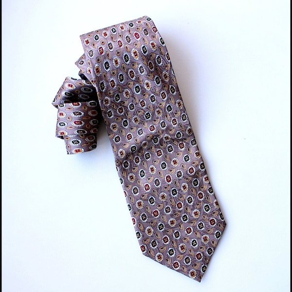 Men's Necktie ,Paisley Tie ,Paisley necktie,Vintage Necktie ,Silk nectie,Men's Accessories