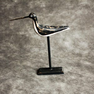 Vintage Hand Carved Wood Shorebird Decoy: Nautical Maritime Decor