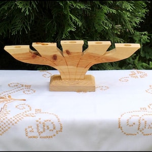 Vintage houten kandelaar, grote kandelaar, kandelaar voor 5 kaarsen Scandinavisch design, houten handgemaakte primitieve kandelaar