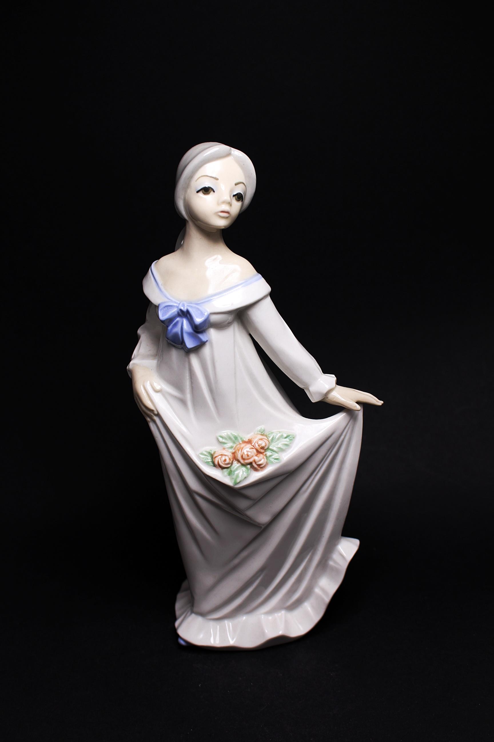 Lladro Girl Blue Dress - Etsy