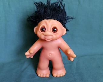 Troll vintage di Thomas Dam: capelli neri degli anni '80, oggetto da collezione danese,