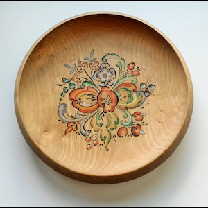 Painted Wooden Bowl, Folk Art Style handmade Norwegian wooden bowl,Norwegian folk art,Wall hanging Norwegian folk art