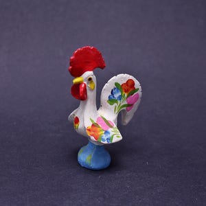 Vintage Portuguese Barcelos Rooster Figurine: Good Luck Folk Art