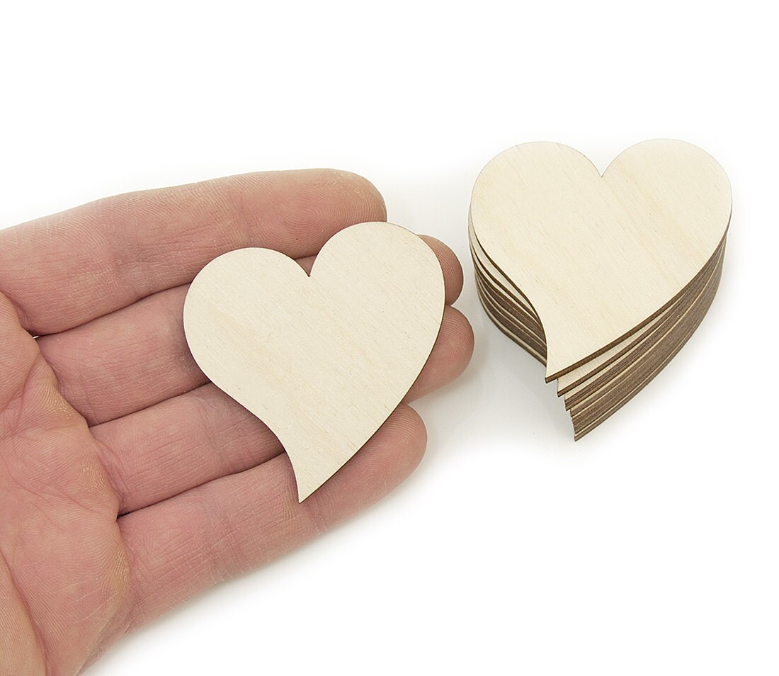 20pcs Wooden Love Hearts Ideal for Scrapbooking Craft Projects DIY Decorations 20pcs Wooden Love Hearts Ideal for Scrapbooking Craft Projects DIY Decorations