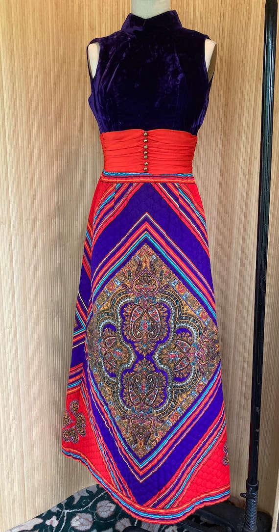 1970s Quilted Purple and Orange Mod Maxi dress