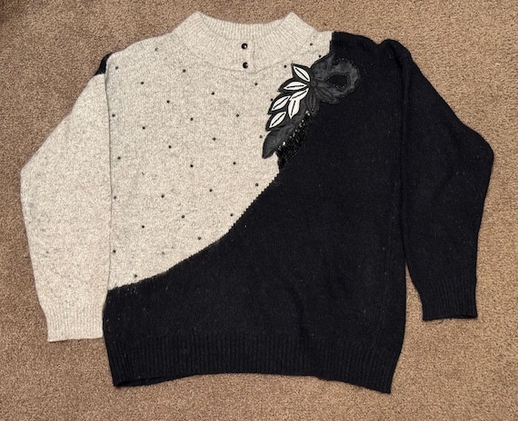 80s Extra Point by Reference Point Beaded & Appli… - image 1