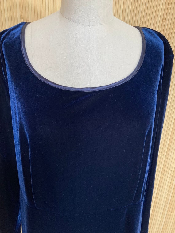 CDC Midnight Blue Velour Dress - image 2