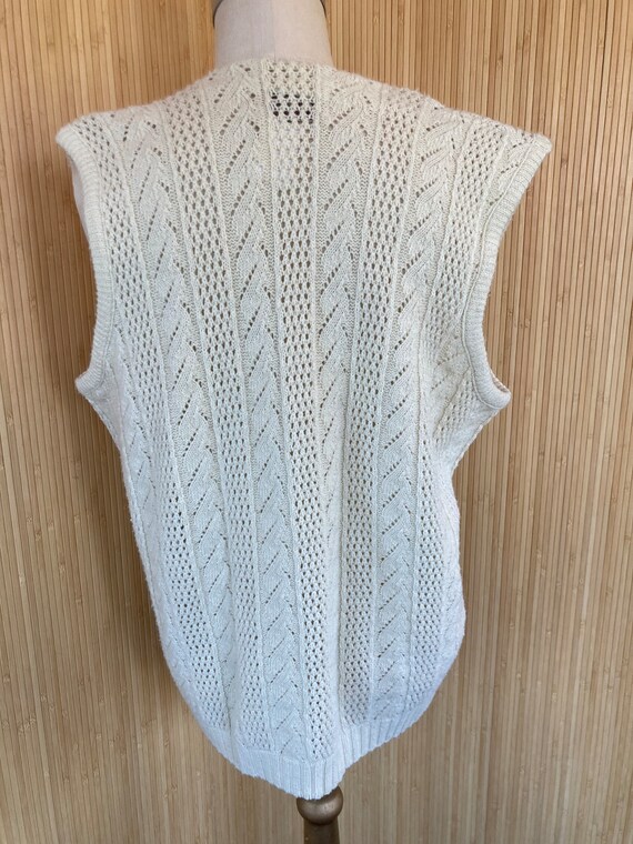 Vest with tie belt 70s