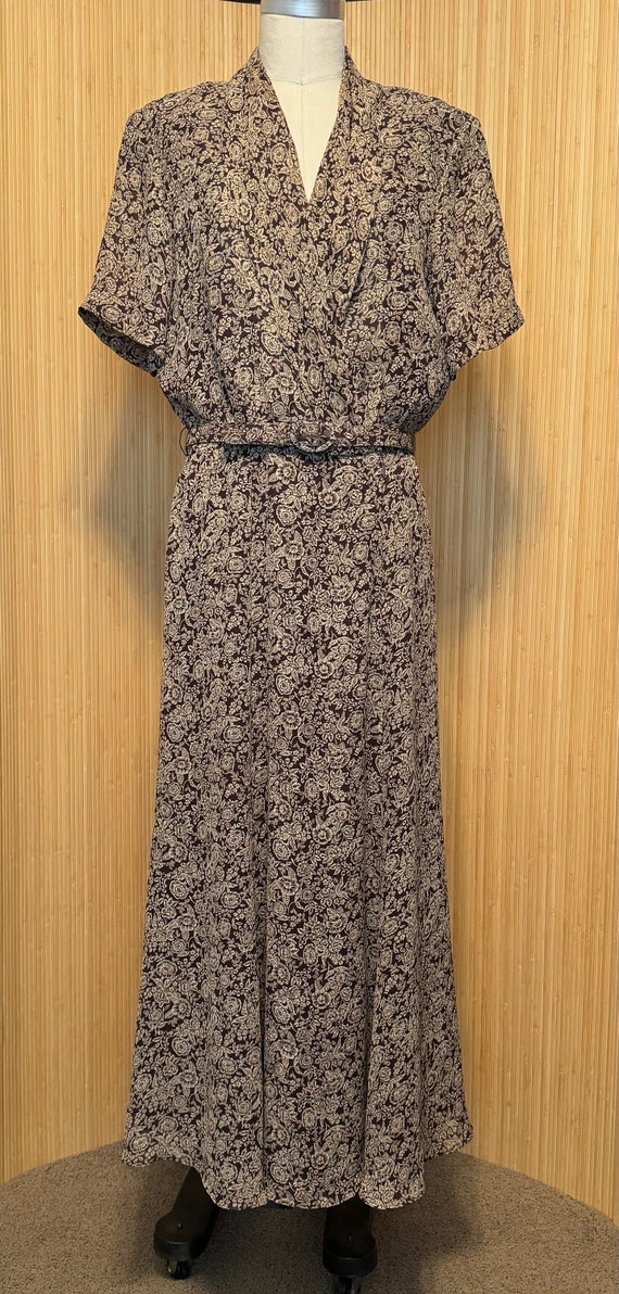 80’s Color-Blocked Off Cream and Navy Blue by LIZ CLAIBORNE main image 1