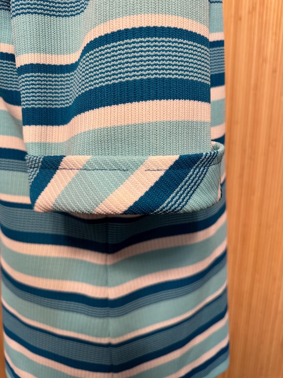70s Striped Polyester Knit Button Front Short Sle… - image 5