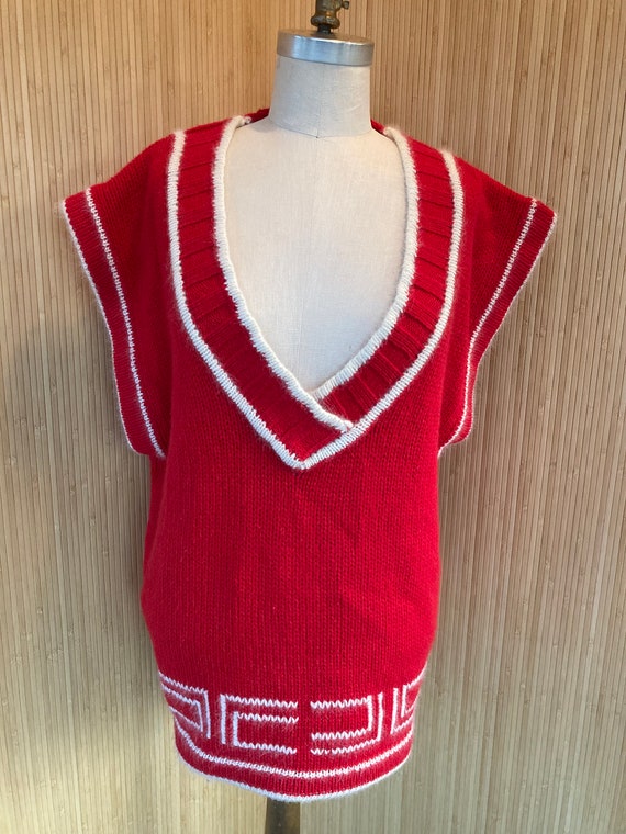 1980s LA Lady Oversized Red Sweater Vest