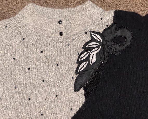 80s Extra Point by Reference Point Beaded & Appli… - image 2