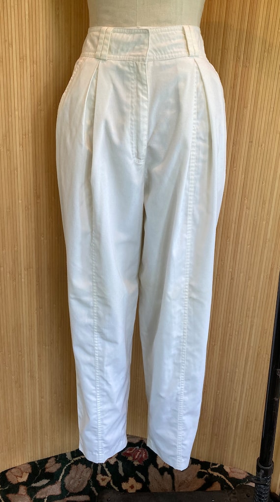 1980s Chaus Front Pleat Tapered Leg Pants