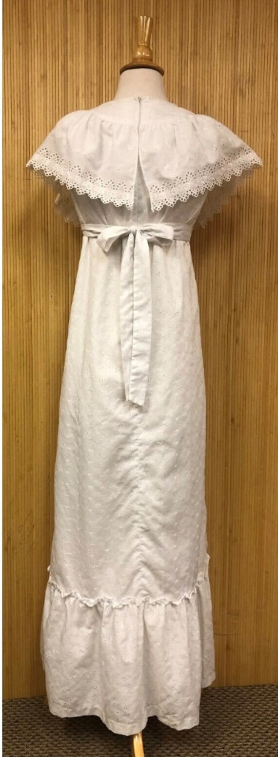 1970s Trivia White Eyelet Maxidress - image 5