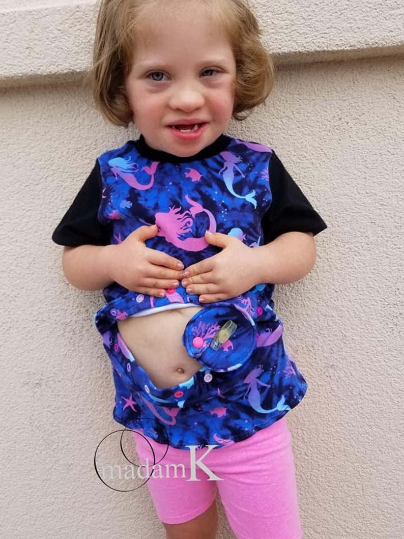 PDF Schnittmuster, Kinder Mokena Shirt Muster, zugängliche Muster, T-Shirt, vordere Öffnung, Ärmelöffnung, Ernährungsröhre, Brustöffnung Bild 3