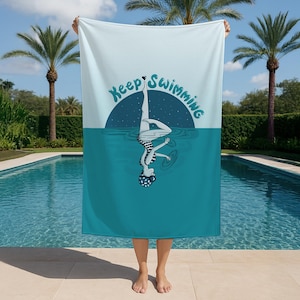 Serviette de plage de nage synchronisée pour fille. Serviette de bain. Serviette de piscine artistique