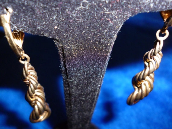 Vintage 14Kt. Gold rope link chain earrings with … - image 2
