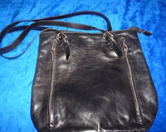 Heavy black leather bag by Rudan