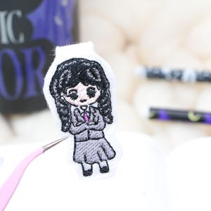 Dark Girl and Mommy MAGNETIC CLIP/Halloween