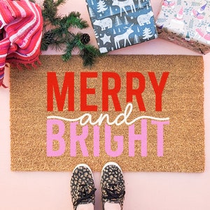 Merry and Bright Modern Christmas Doormat, Pink Red and White Holiday Welcome Mat, Seasonal Decor, Front Door Mat, Entryway Decor