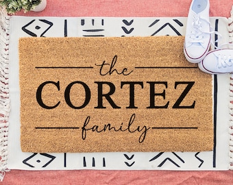 Personalized Family Name Doormat, Custom Welcome Mat, Engagement Wedding Gift, Closing Gift, Housewarming Gift, Outdoor Front Door Mat